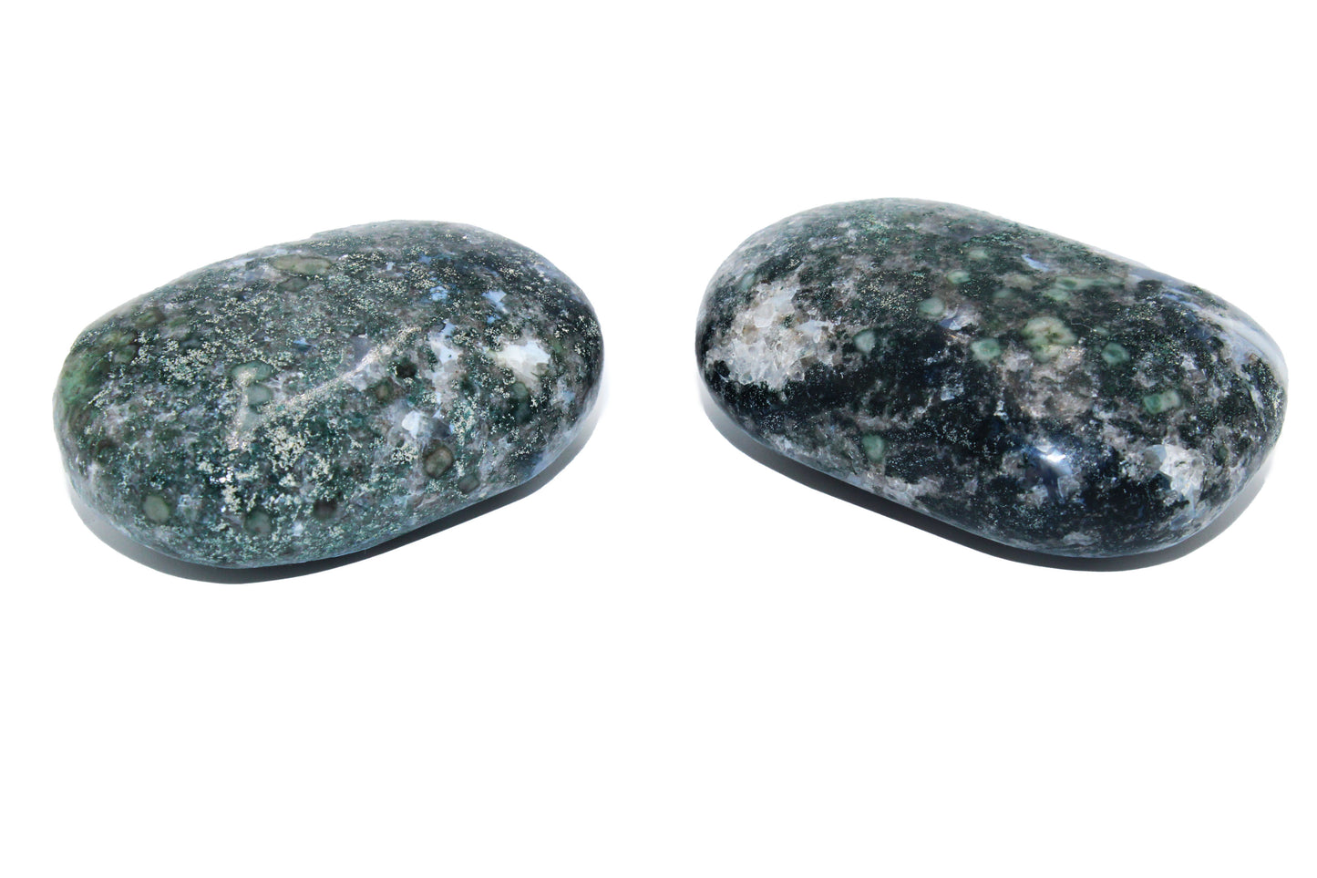 Moss Agate Palm Stone